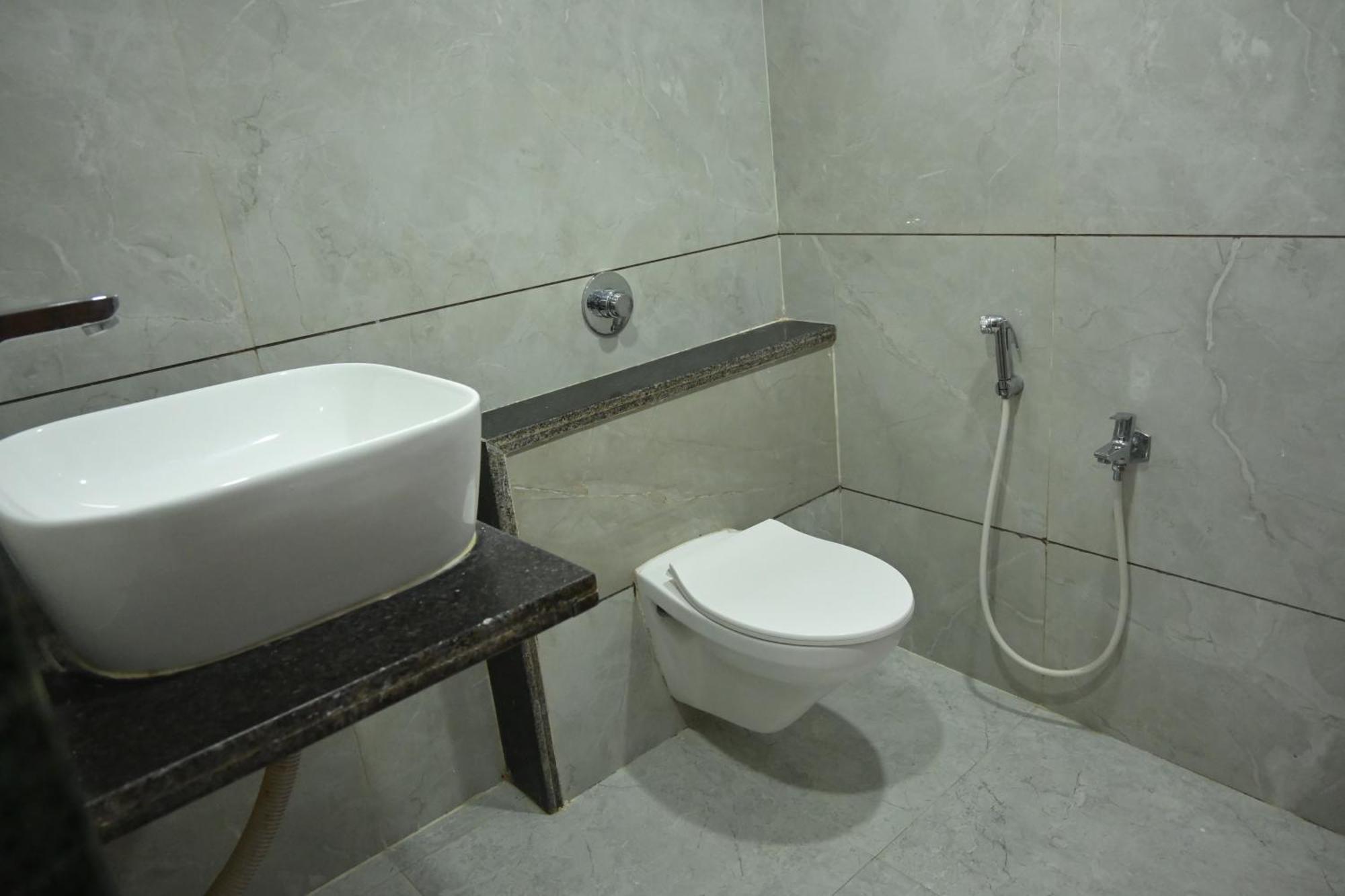Hotel Roshan Palace Ambaji Екстериор снимка